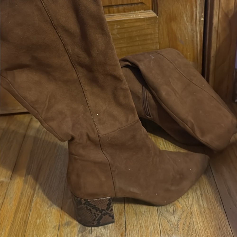 Brown Suede Women's Boots